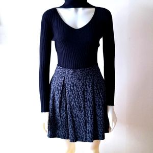 Club Monaco Black and Charcoal Pleated Skirt